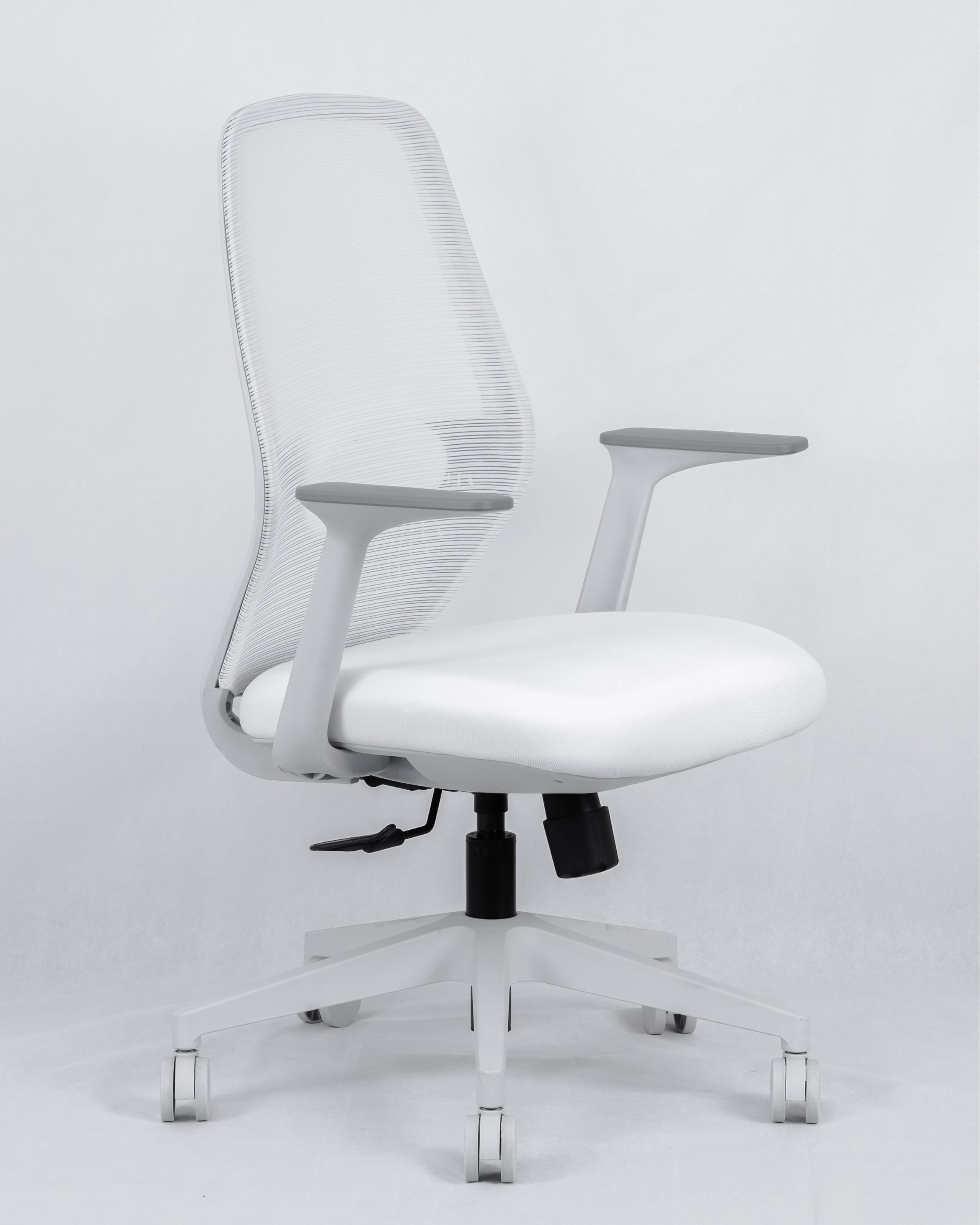 White mesh deals office chair